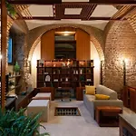 Antico Convento St. Peter Design
